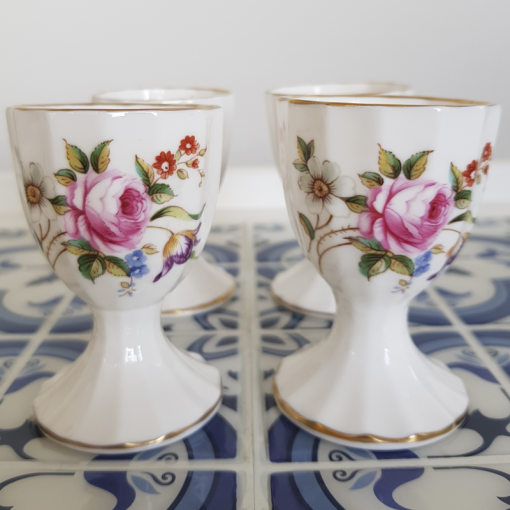 Set 4 Coquetier Porcelana Royal Worcester