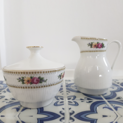 Alternative view of Cremero /Azucarero Porcelana Winterling Bavaria