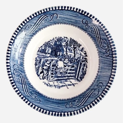 Pocillo Old Farm Gate Currier & Ives Blue by Royal '70.