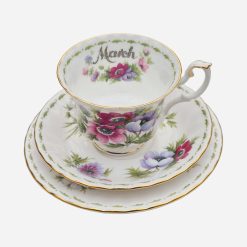 Trío de Té Royal Albert Flower of The Month Anemones 1970